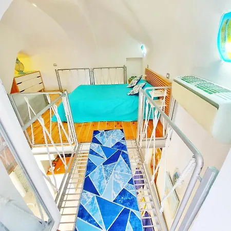 Monolocale Azzurro *